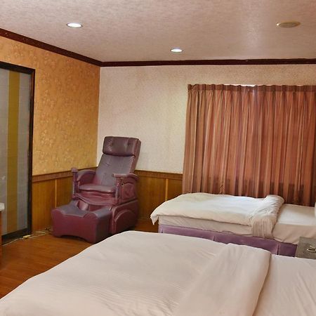 Love Boat Motel Chaozhou Esterno foto