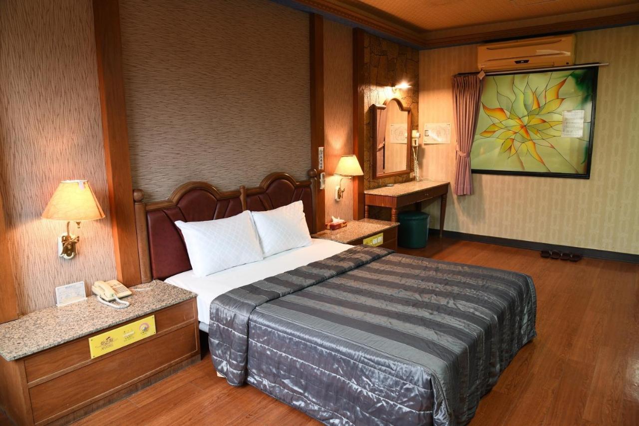 Love Boat Motel Chaozhou Esterno foto