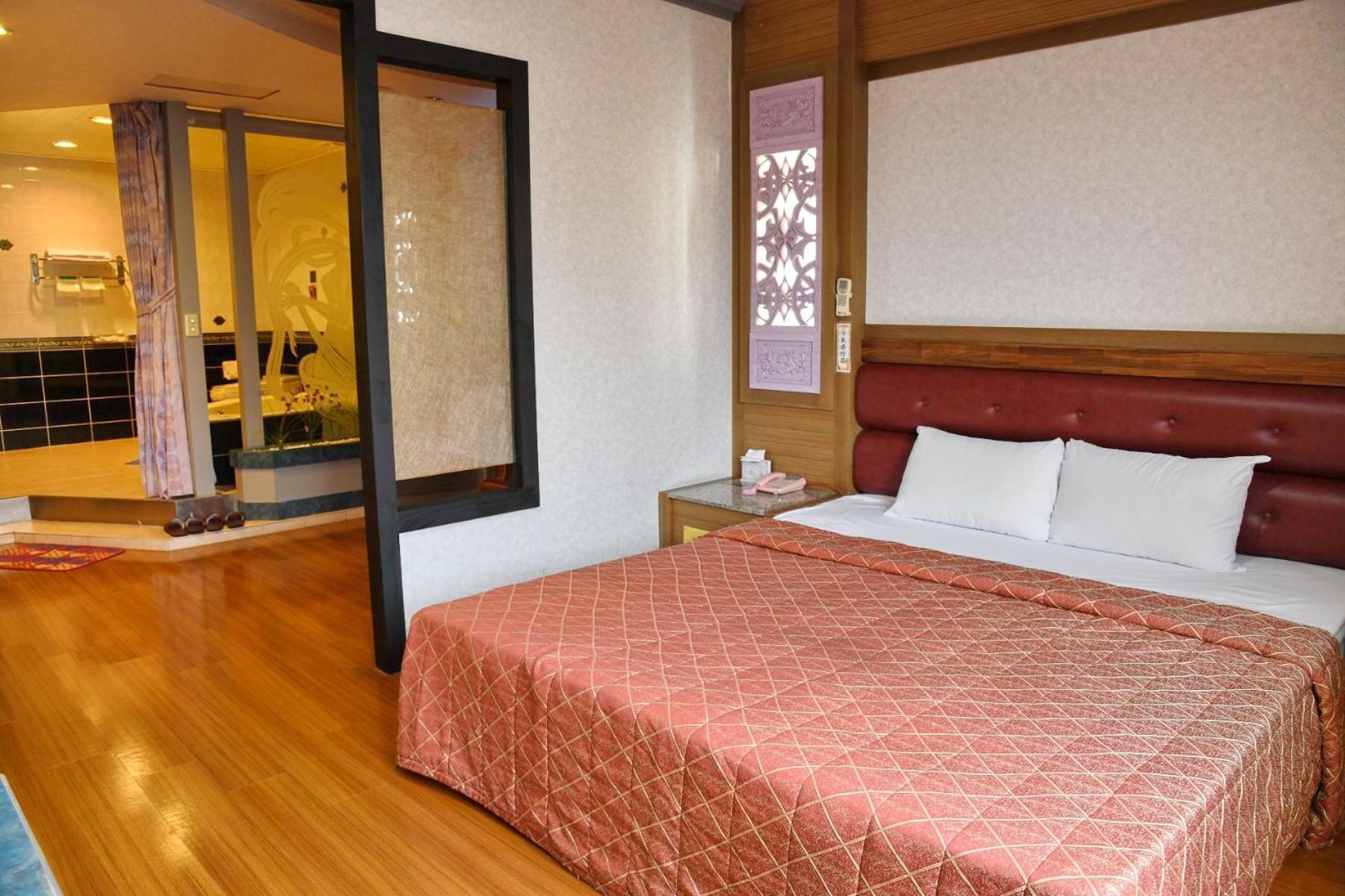 Love Boat Motel Chaozhou Esterno foto
