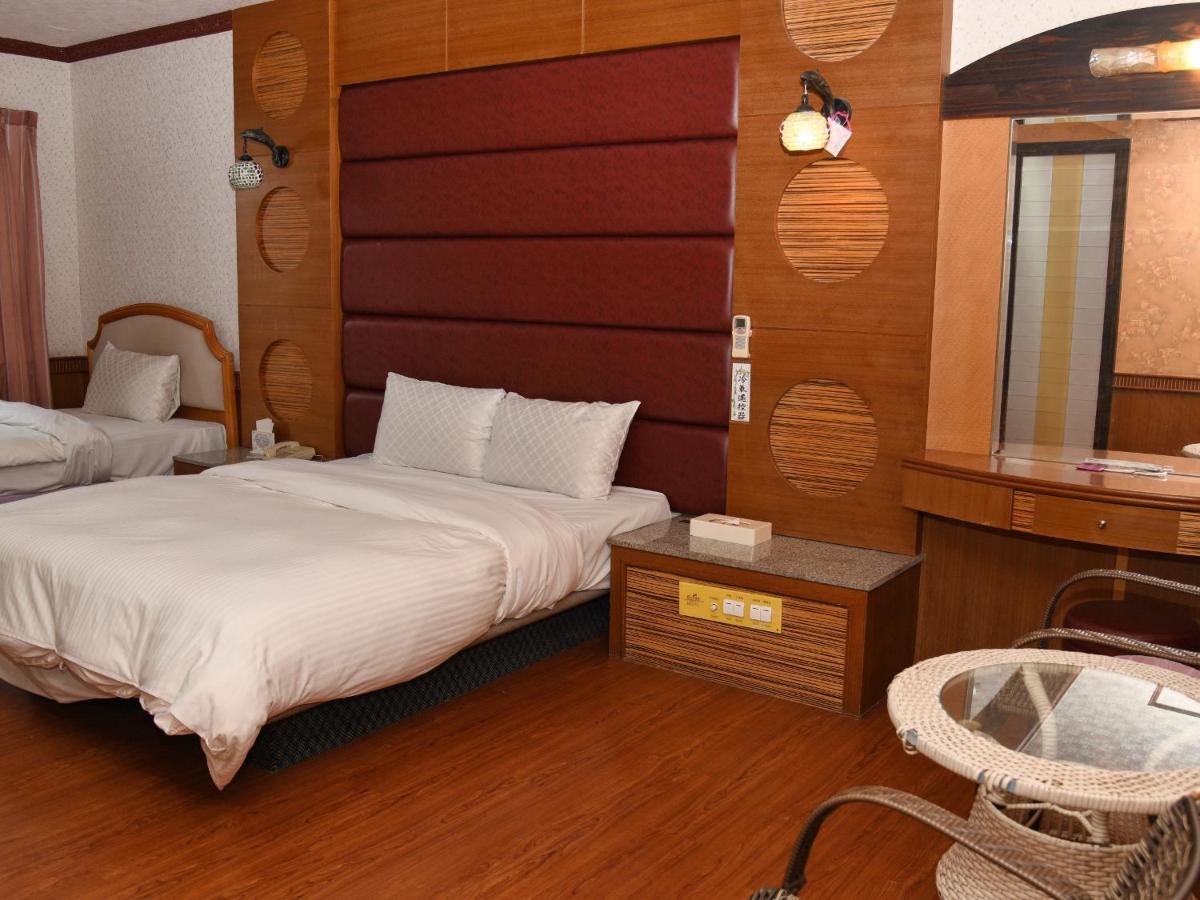 Love Boat Motel Chaozhou Esterno foto