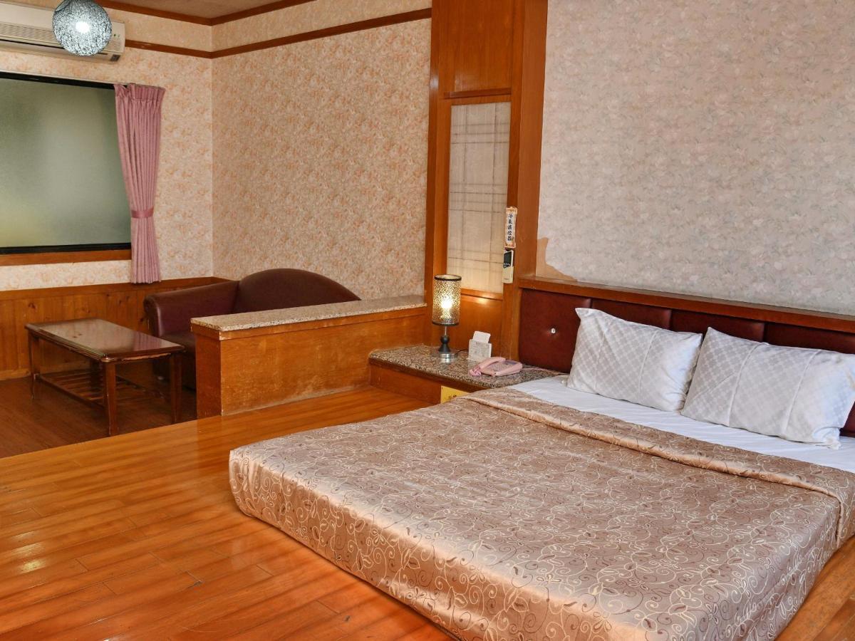 Love Boat Motel Chaozhou Esterno foto